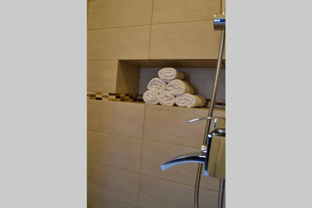 Zsizelle Rezidence Apartment Brasov Bagian luar foto